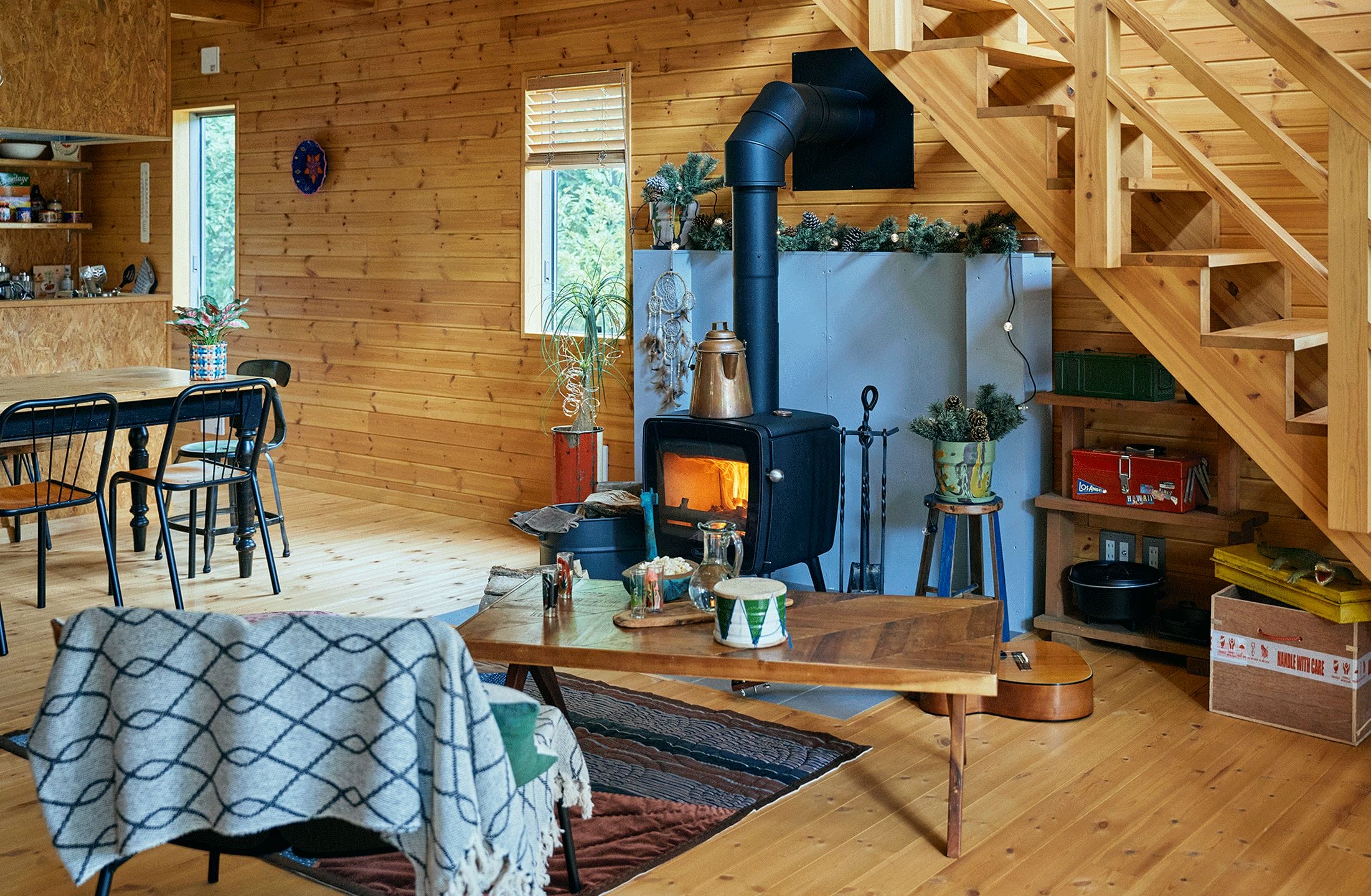 WONDER DEVICE｜家々｜BESS